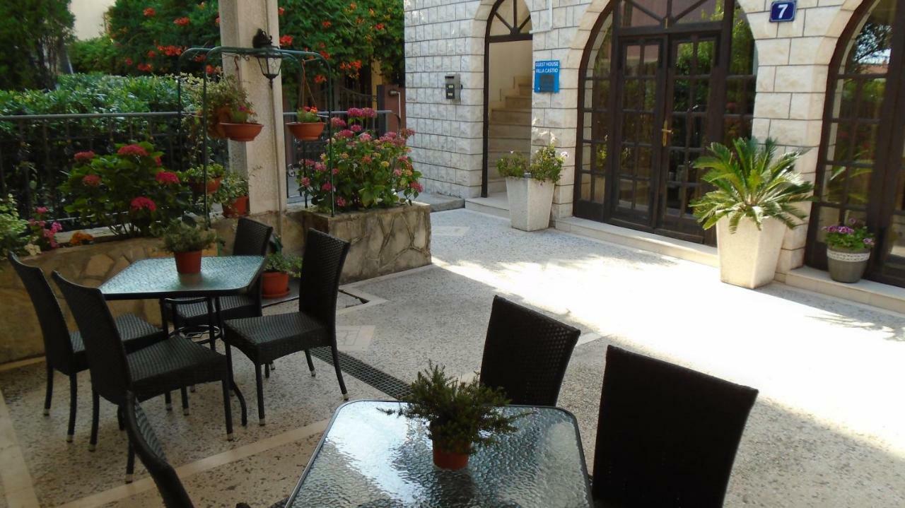 Guest House Villa Castio Petrovac Buitenkant foto
